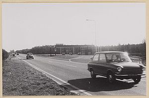 tankstation Robbenoord A7 voorjaar 1974